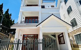 Nhớ House III